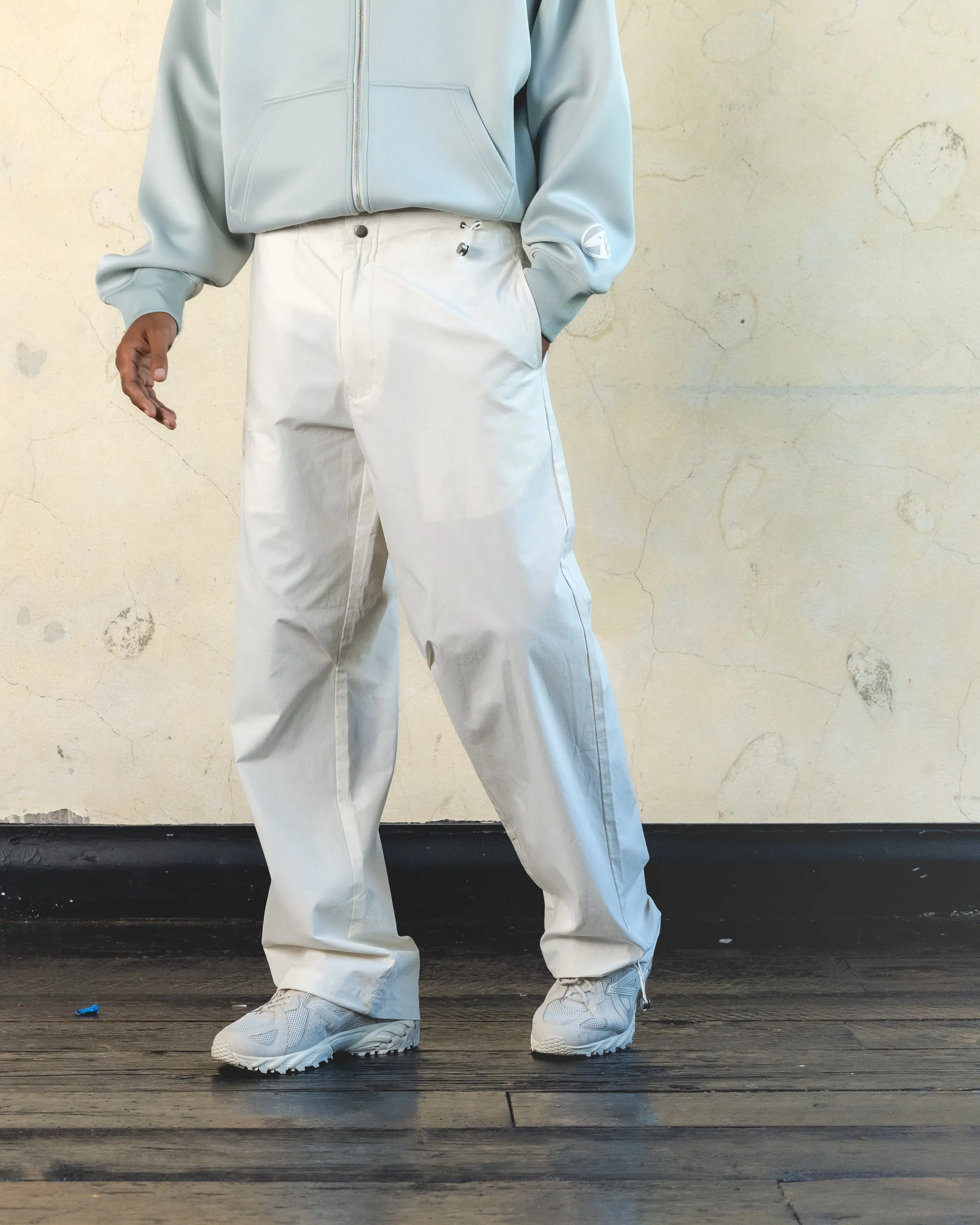 404 Silhouette Pants Off White