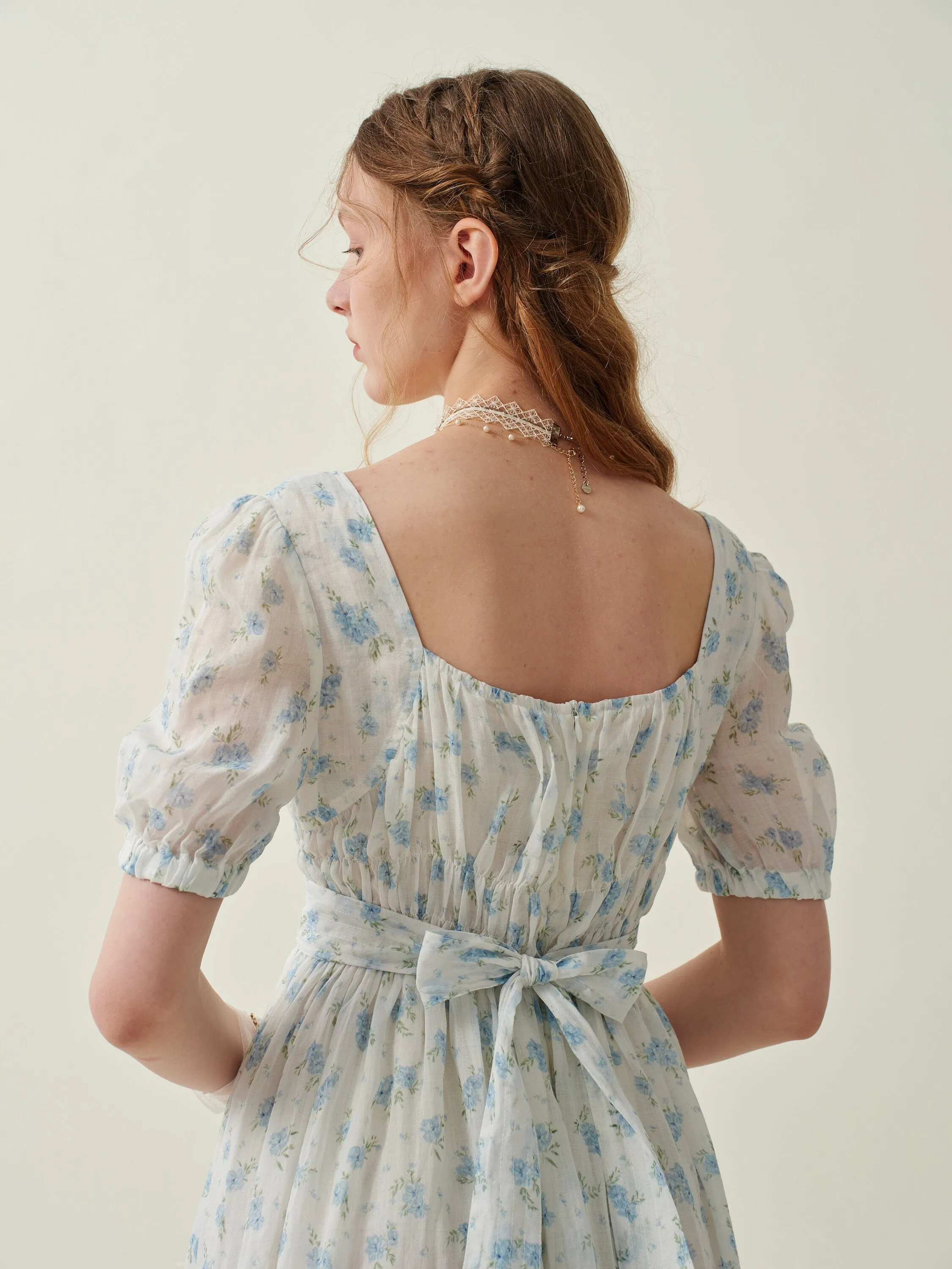 Alice 19 | Floral linen dress