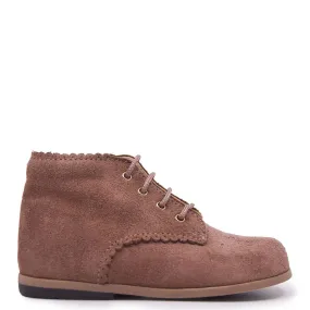 Beberlis Rose Suede Scalloped Baby Bootie