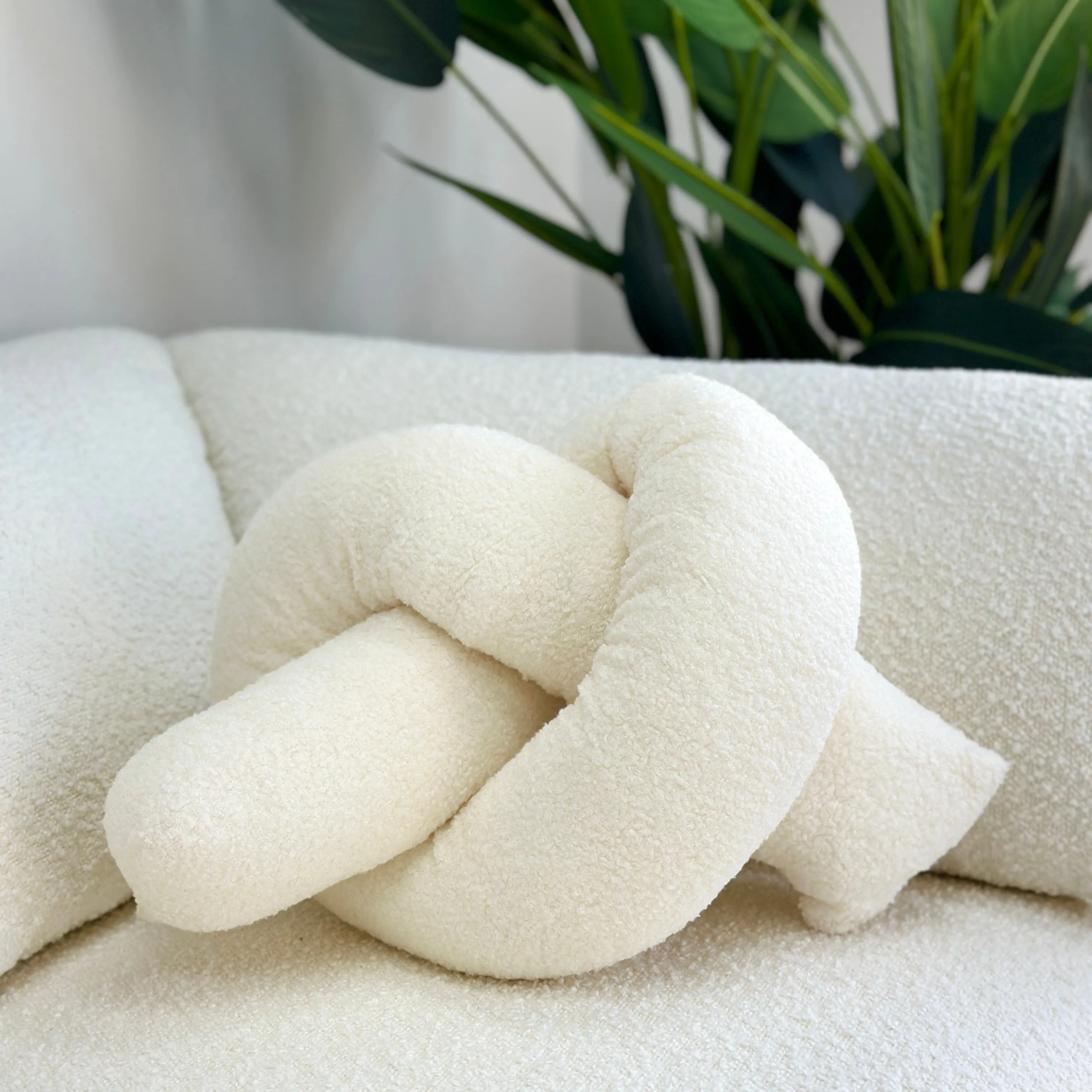 Boucle Love Knot Sand Pillow