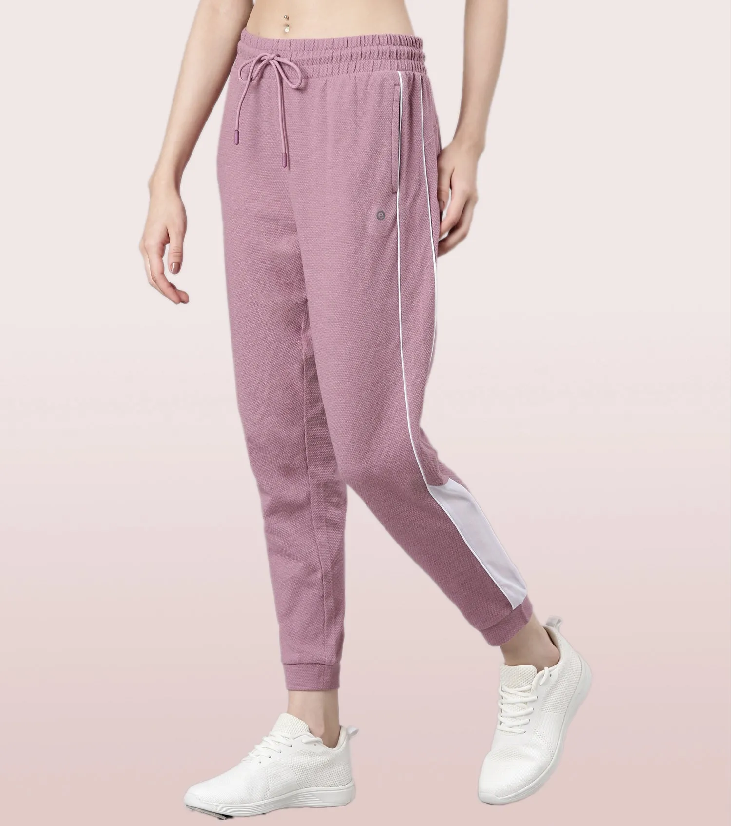 Enamor Relaxed Fit Popcorn Fabric Jogger For Women | Mid Rise Regular Length Piping Jogger | E403