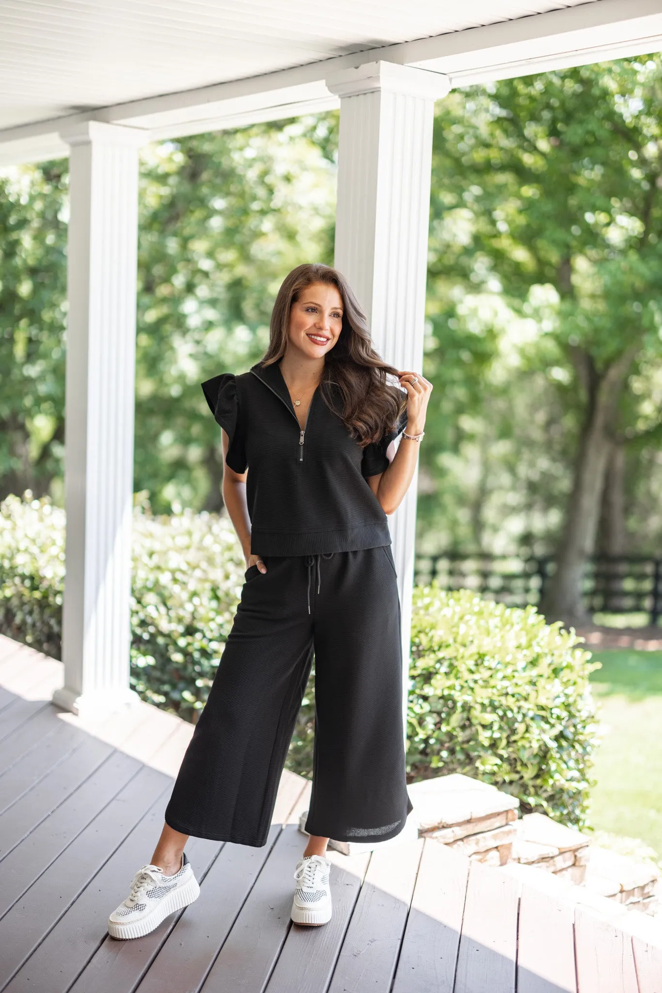 Everyday Elegance Black Textured Pants