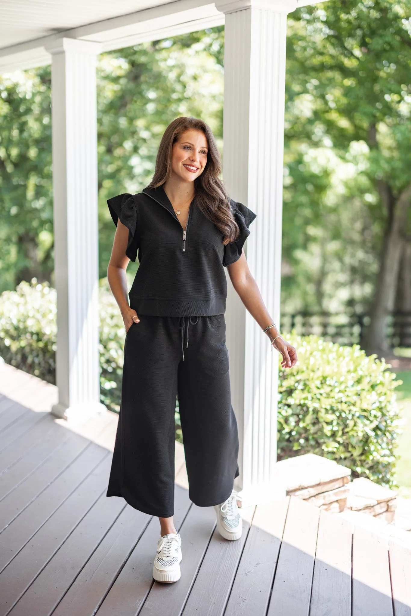 Everyday Elegance Black Textured Pants