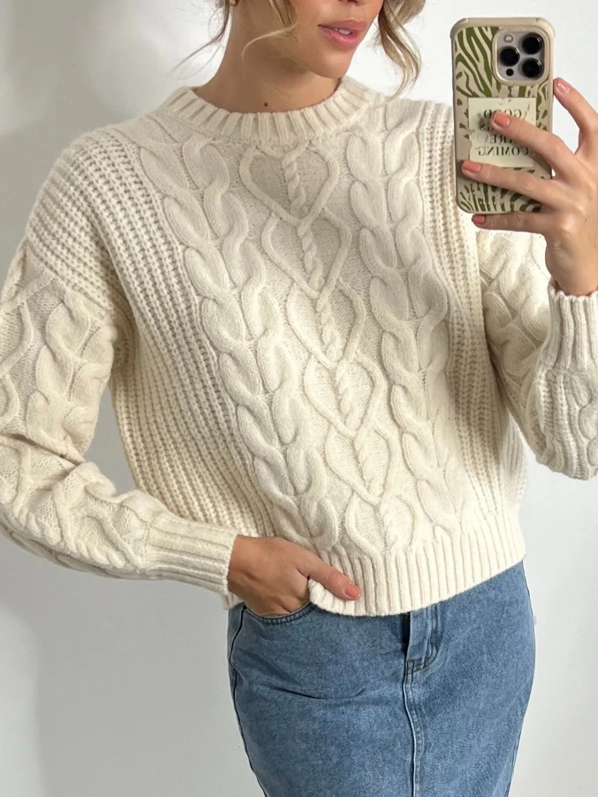 Juniper Chunky Cable Knit Jumper / Cream