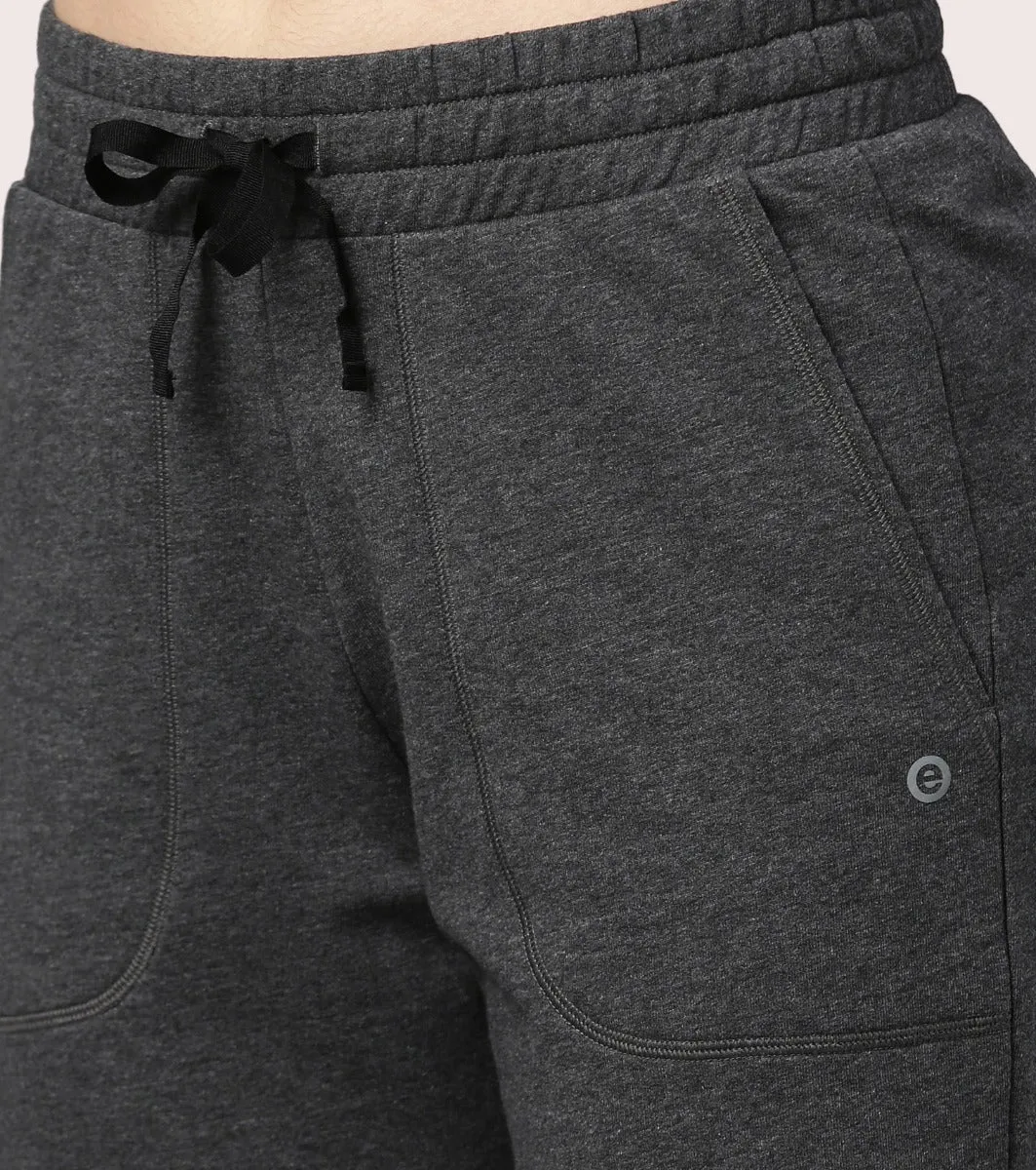 Relax Bermuda | Knee Length Shorts With Adjustable Waistband & Pockets