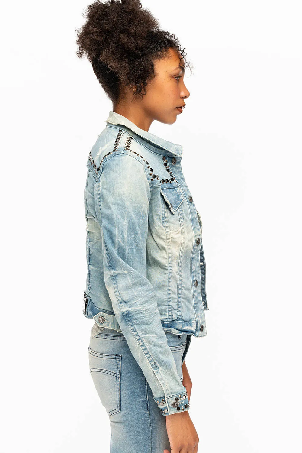 ROBIN'S JEAN DENIM JACKET IN 5D LIGHT BROKEN WASH WITH NICKEL STUDS AND CRYSTALS