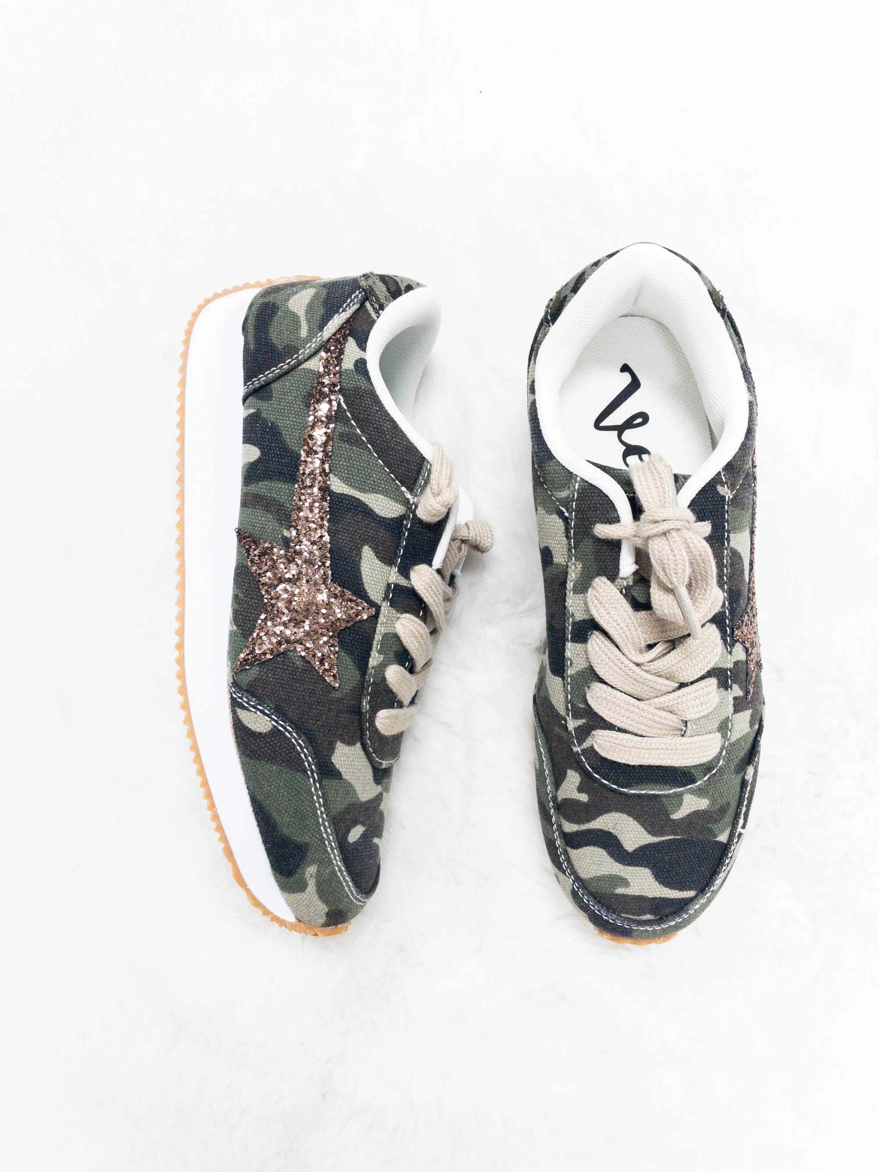 Run For The Stars Sneaker - Camo