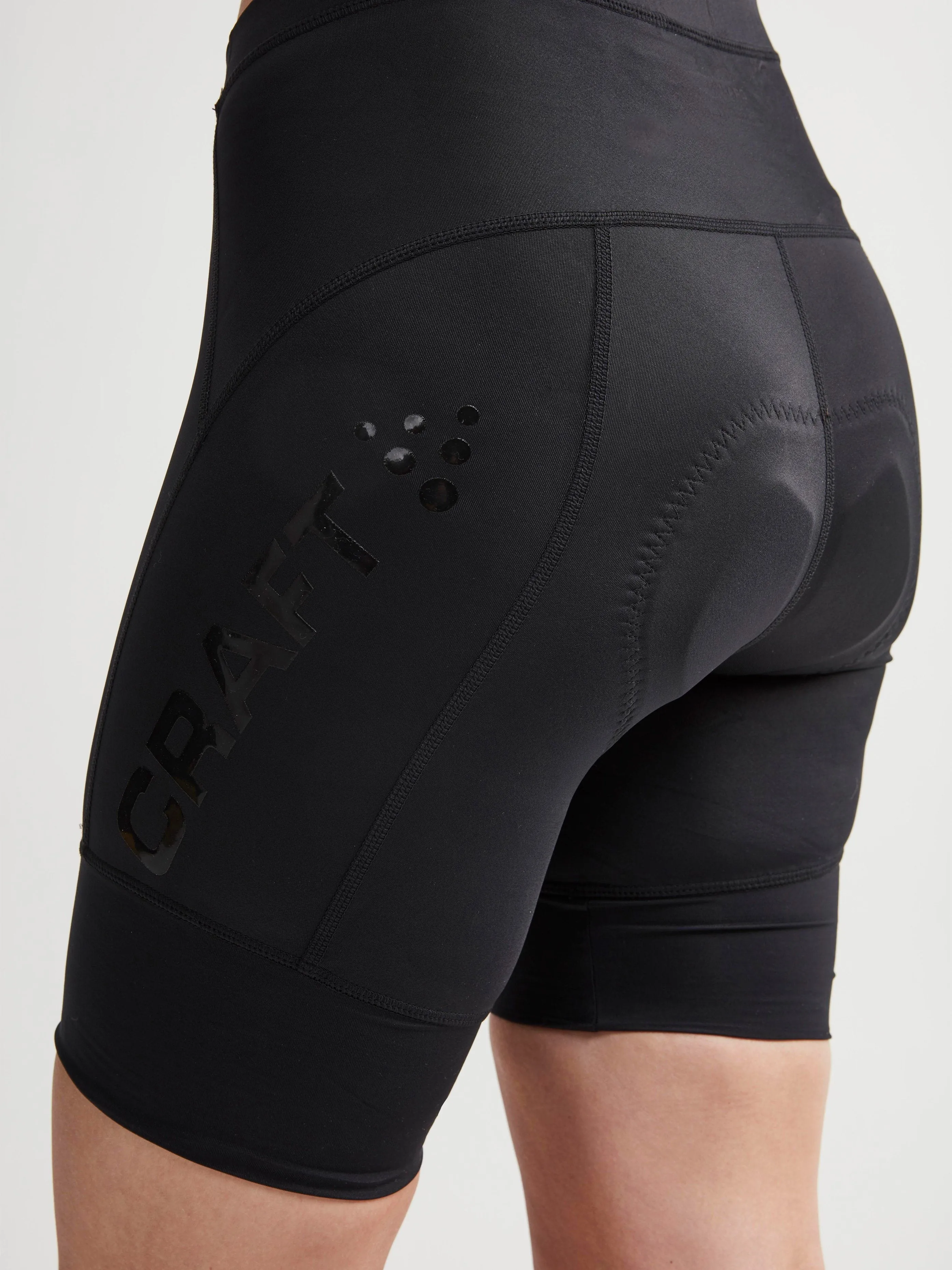 WOMEN'S ESSENCE CYCLING SHORTS