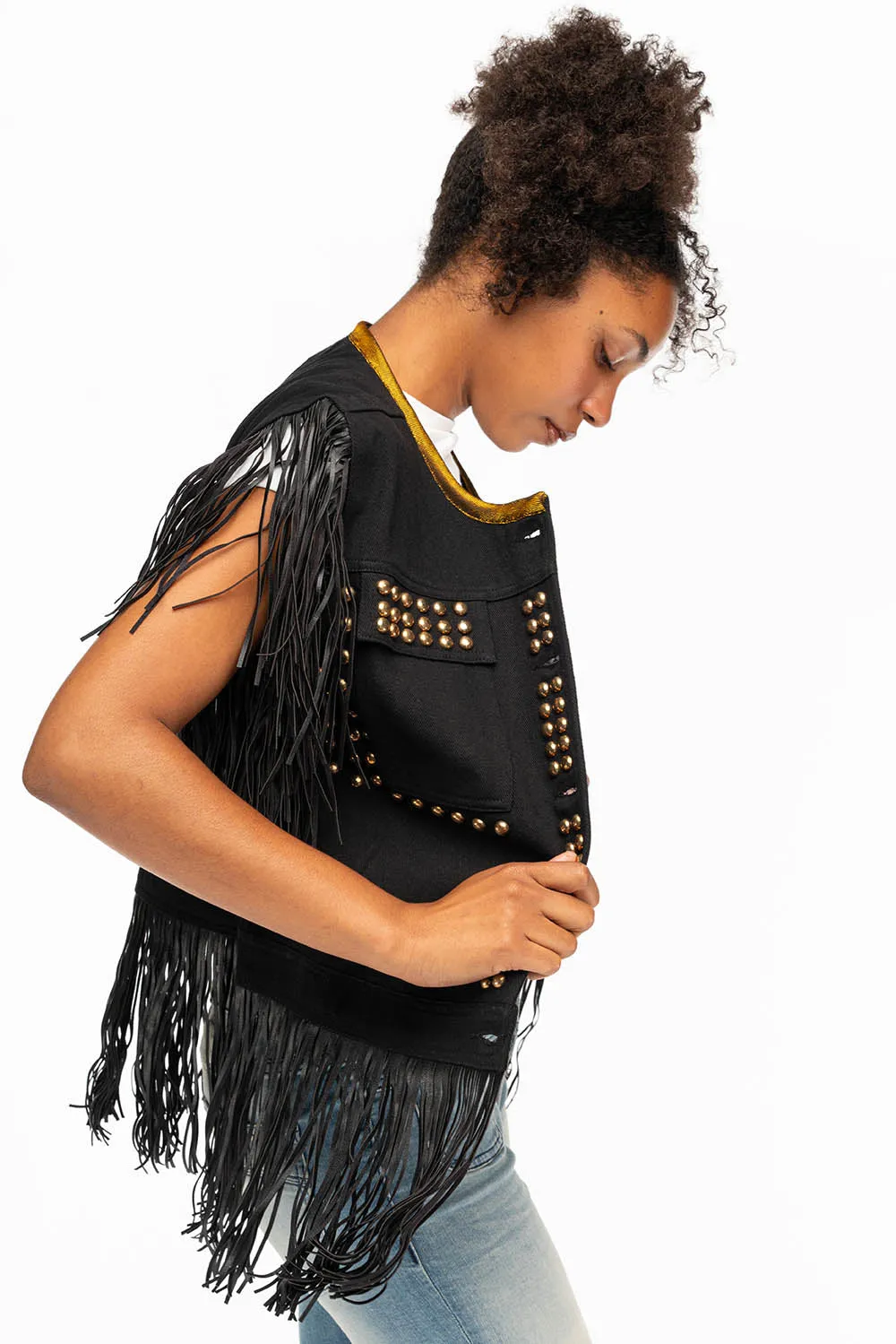 WOMENS STUDDED FRINGE VEST IN BLACK